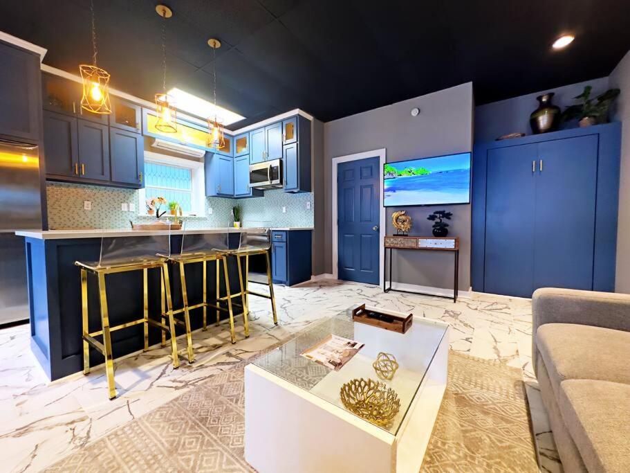 The Q Loft Galveston Villa Eksteriør bilde